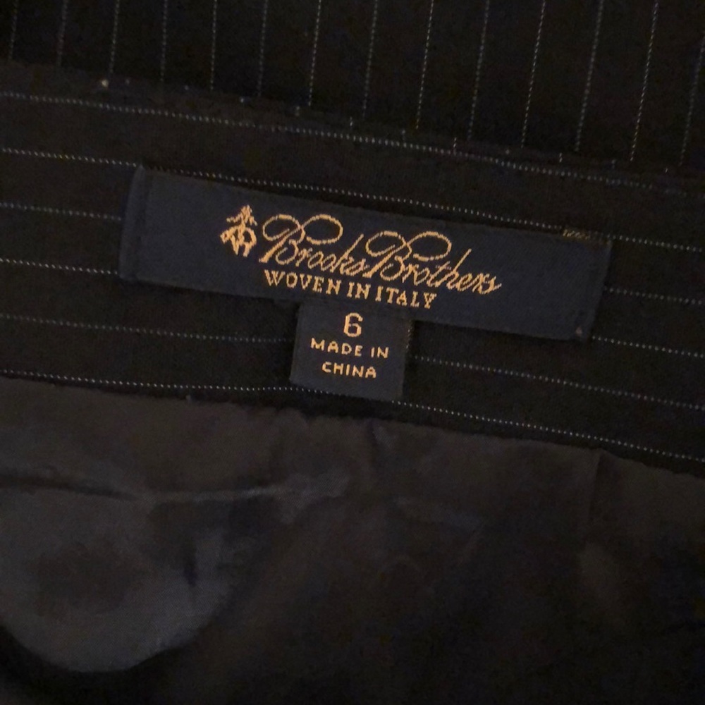 Navy Pinstripe Brooks Brothers Skirt (Sz 6)